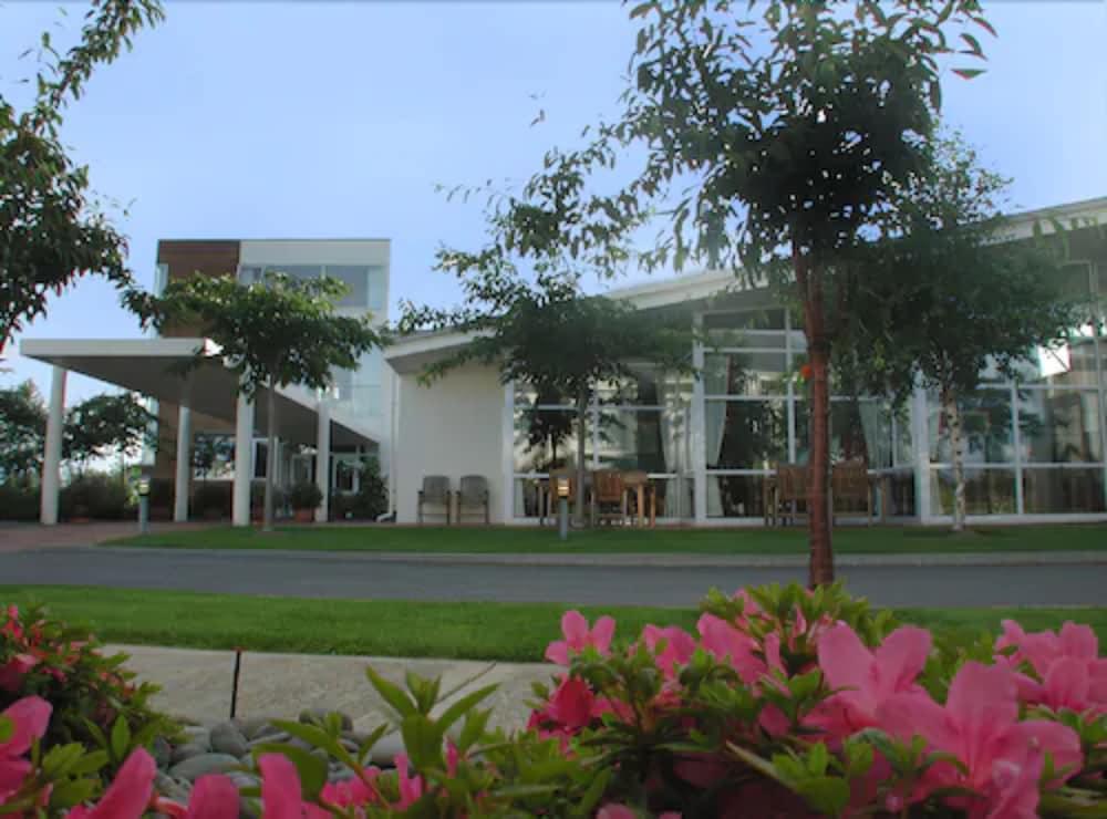 Brinkley Resort Метвен Экстерьер фото