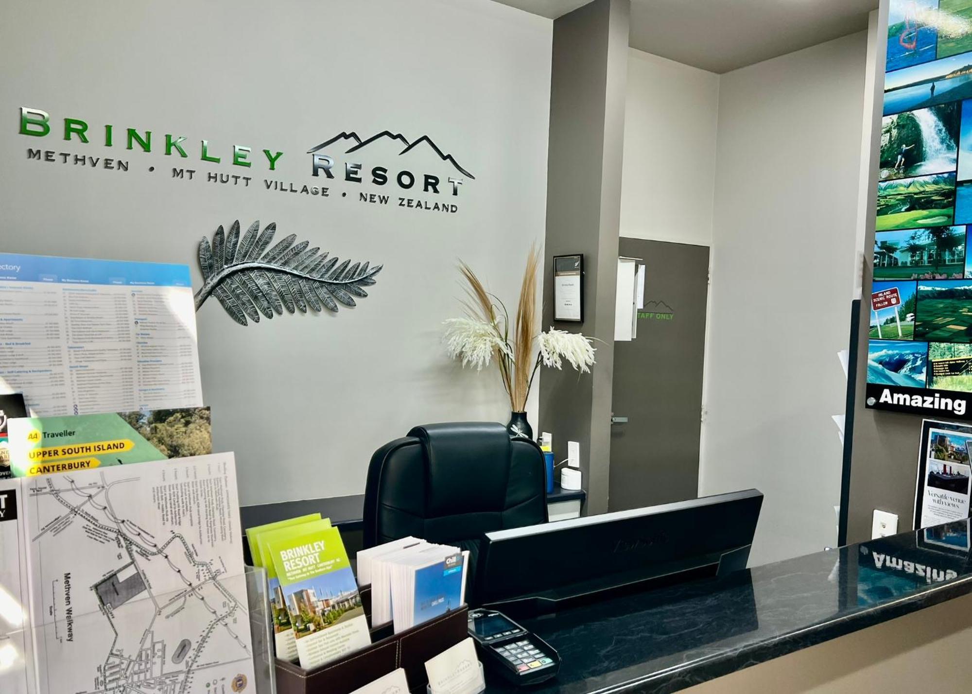 Brinkley Resort Метвен Экстерьер фото
