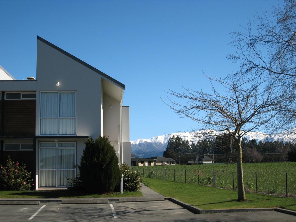 Brinkley Resort Метвен Экстерьер фото