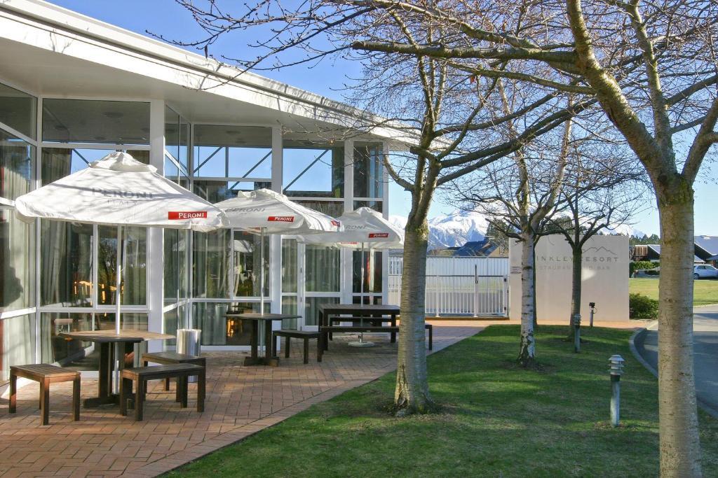 Brinkley Resort Метвен Экстерьер фото